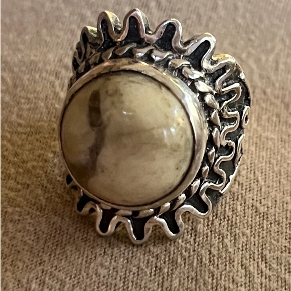 Exceptional Vintage Sterling Silver Ring With Stone Heavy - Picture 5 of 6